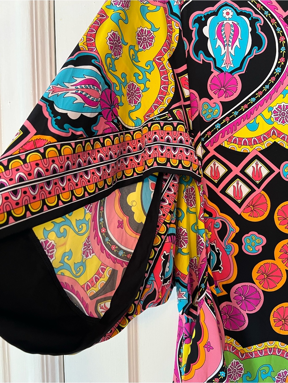 Trina Turk Colorful Dress / Cover Up Size M Resort Vacation - Picture 5 of 8